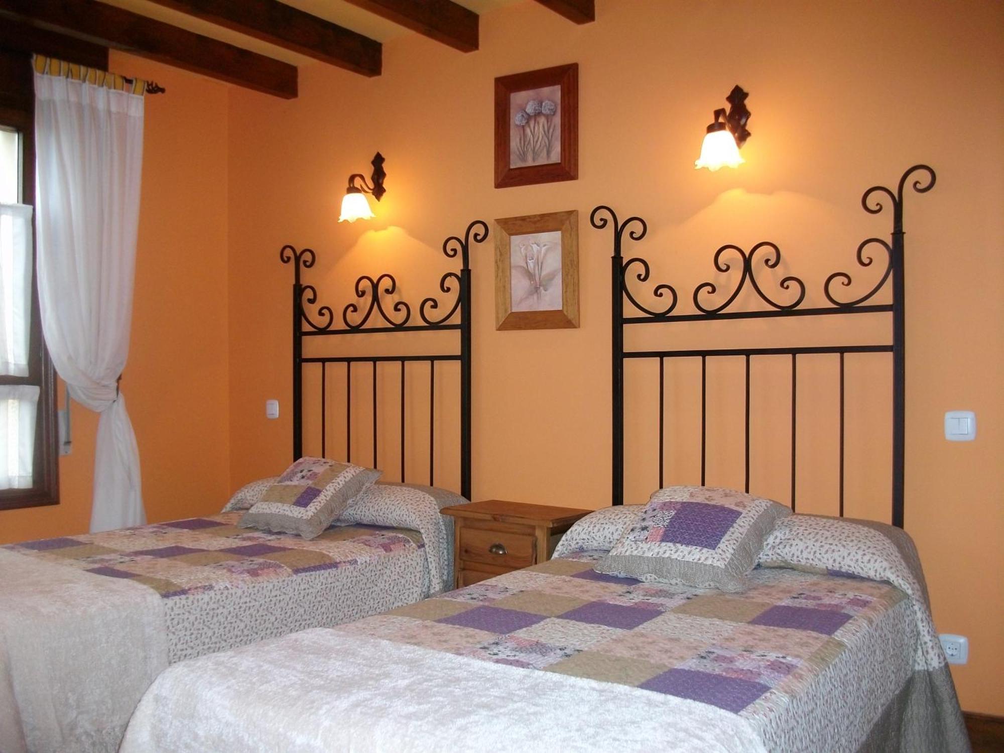 Casa De Labranza Ria De Castellanos Hotel Arnuero Buitenkant foto